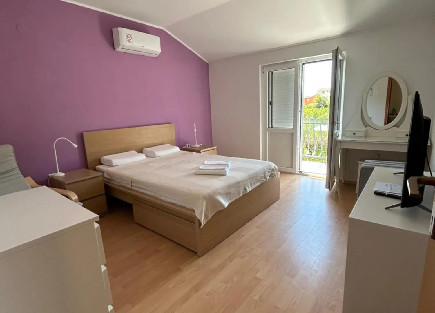Apartment Kix 라브